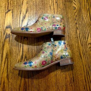 Patricia Nash   Carla Prairie Rose